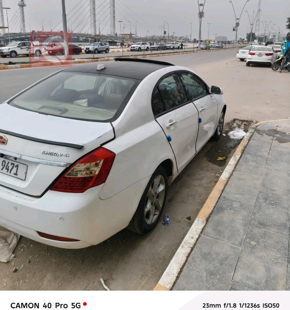 جيلي امجراند EC7